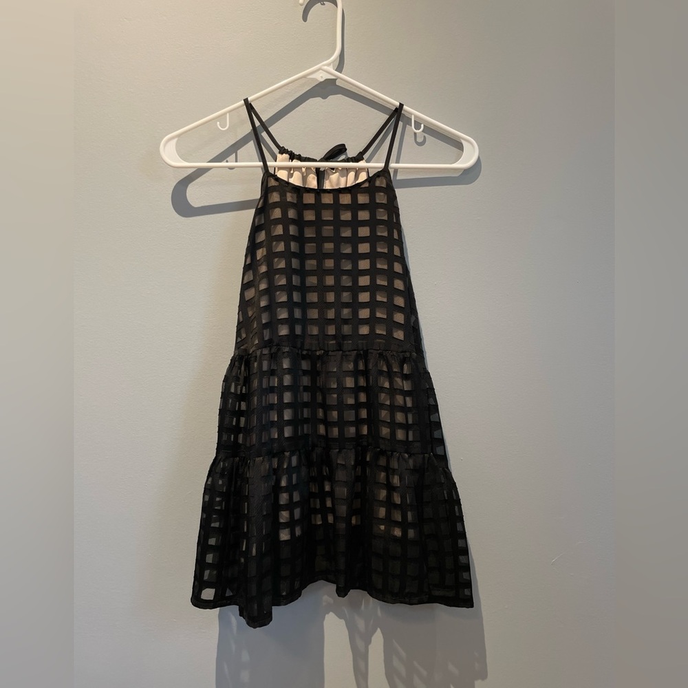 Anthropologie HD in Paris Black Tiered Swingy Blouse